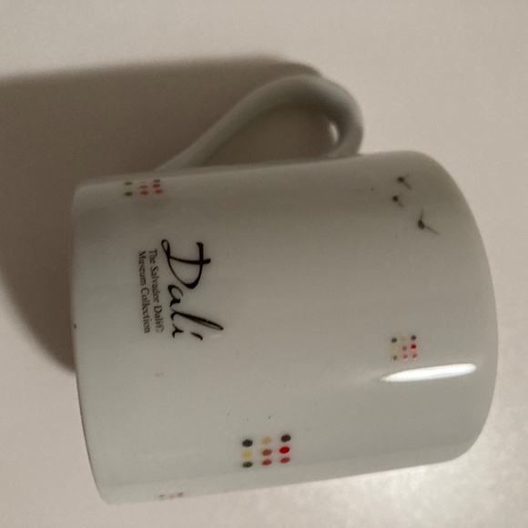 Salvador Dali Museum Espresso Cups and Saucers (4,)The Hallucinogenic Toreador - Picture 4 of 4